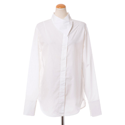 テラ (TELA) 変形襟の長袖シャツ コットン ホワイト