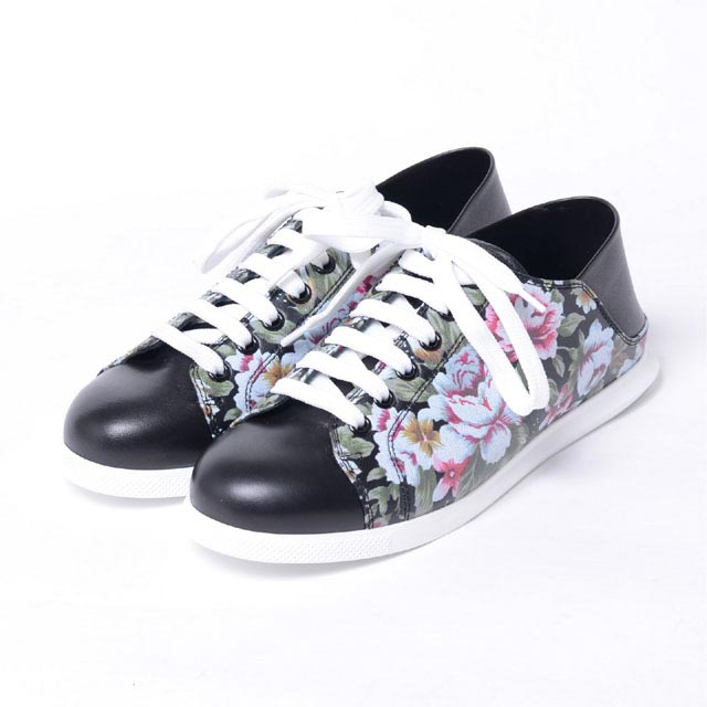 アレキサンダーマックイーン (Alexander McQueen) ローカット花柄 