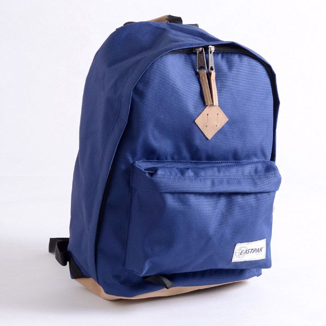 EASTPAK リュック ファジーペイント