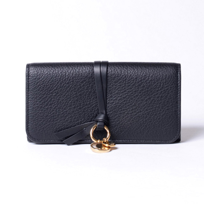 クロエ (chloe) ALPHABET 二つ折り長財布 グレインカーフレザー ブラック