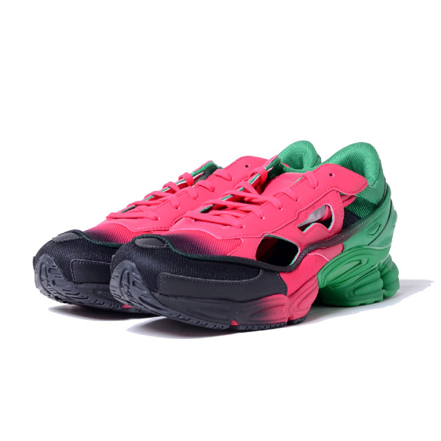 ADIDAS RAF SIMONS OZWEEGO スニーカーオズウィーゴ