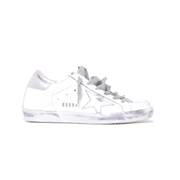 ゴールデングース (Golden Goose) スーパースタースニーカー レザー ホワイトシルバー 30% OFF