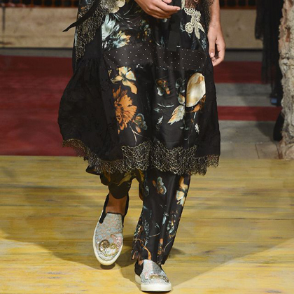 アントニオマラス (ANTONIO MARRAS) ロングストレートパンツ シルク ボタニカルプリント